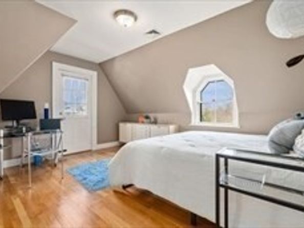 327 Franklin Street, Newton MA 02458