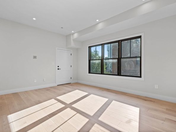1 Marion Street 2, Cambridge MA 02141