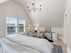 57 Endicott St 2, Salem MA 01970