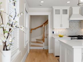 57 Endicott St 2, Salem MA 01970
