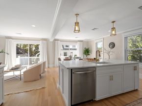 57 Endicott St 2, Salem MA 01970