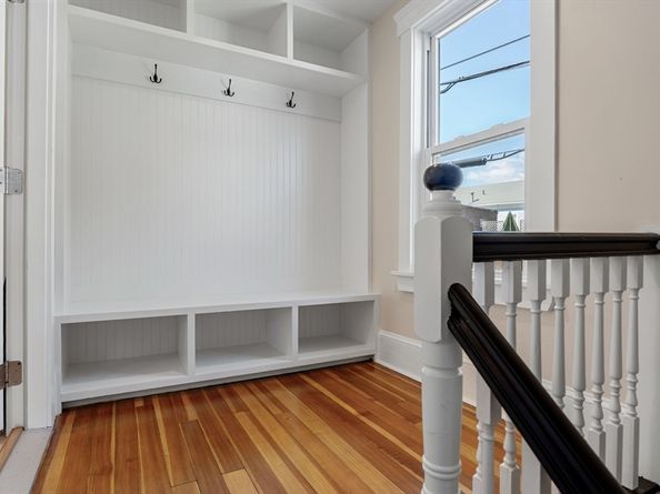 57 Endicott St 2, Salem MA 01970