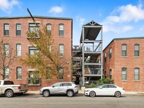 60 Dudley St 32, Chelsea MA 02150