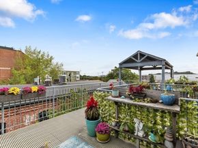 60 Dudley St 32, Chelsea MA 02150
