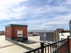 60 Dudley St 32, Chelsea MA 02150