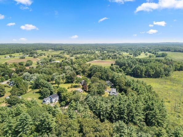 12 Fern St, Concord MA 01742