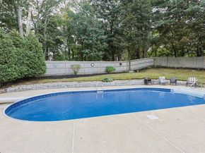 5 Otter Pond Road, Lynnfield MA 01940
