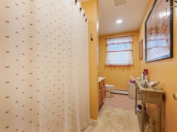 5 Otter Pond Road, Lynnfield MA 01940