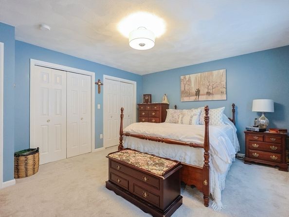 5 Otter Pond Road, Lynnfield MA 01940