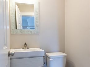 33 Mountain Ave, Revere MA 02151