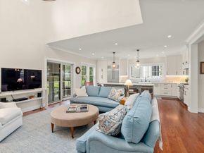 107 Horrigan Drive 12, Dedham MA 02026