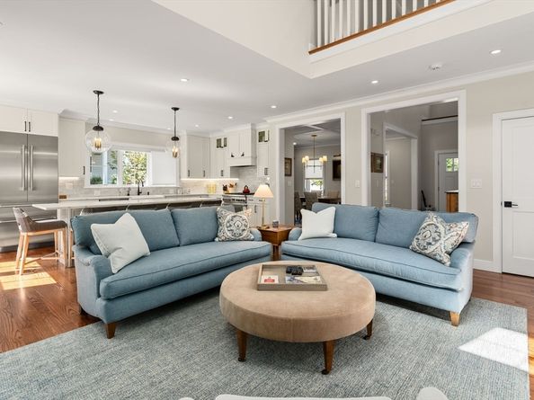 107 Horrigan Drive 12, Dedham MA 02026