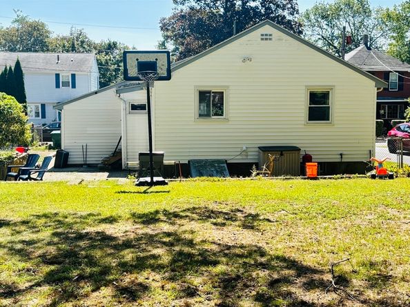 75 Park Road, Lynn MA 01904