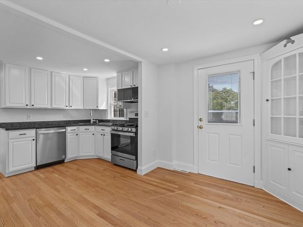 91 Prentice Street, Waltham MA 02451