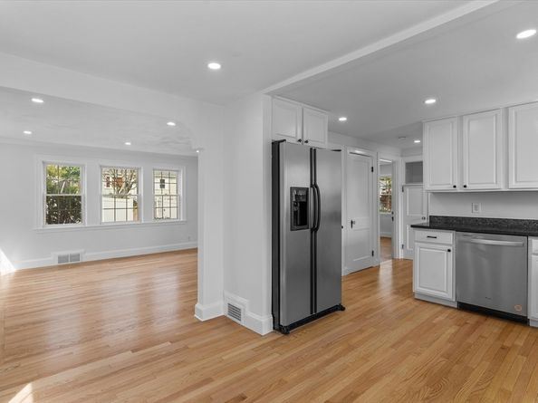 91 Prentice Street, Waltham MA 02451