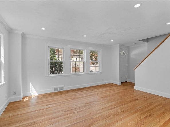91 Prentice Street, Waltham MA 02451