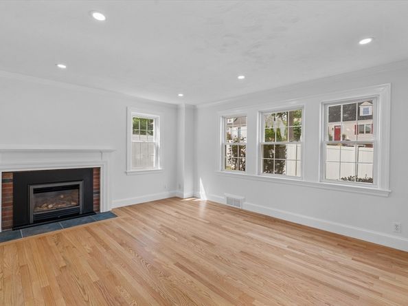 91 Prentice Street, Waltham MA 02451