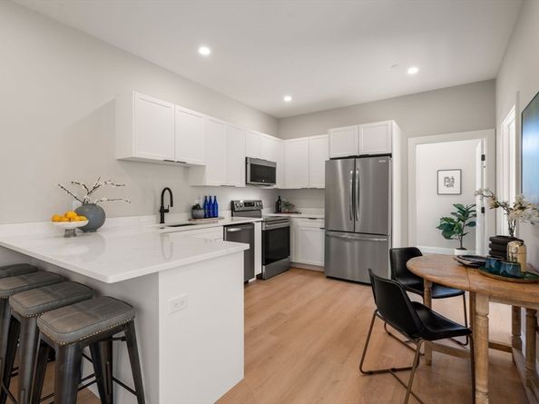 7 Cross St U102, Wilmington MA 01887