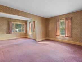 93 E Main St, Marlborough MA 01752
