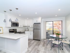 71 Edgeworth St 21, Worcester MA 01605