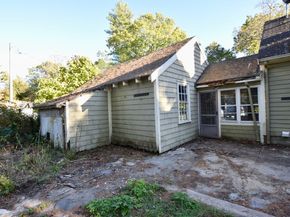 218 Auburn St., Bridgewater MA 02324