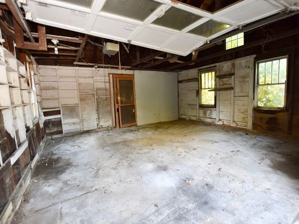 218 Auburn St., Bridgewater MA 02324
