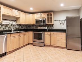39 Warren Ave G, Boston MA 02116