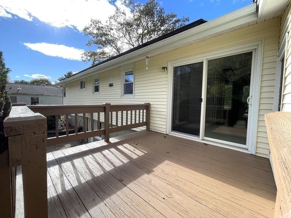 7 Pleasant St, Grafton MA 01519