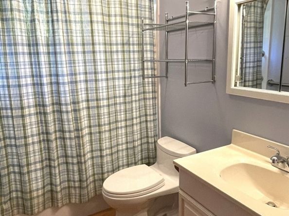 7 Pleasant St, Grafton MA 01519