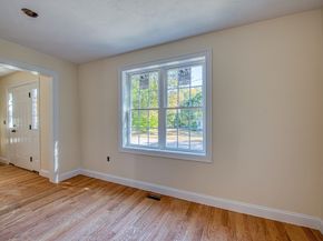 7 N Winnifred Rd, Brockton MA 02301