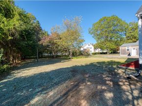 7 N Winnifred Rd, Brockton MA 02301