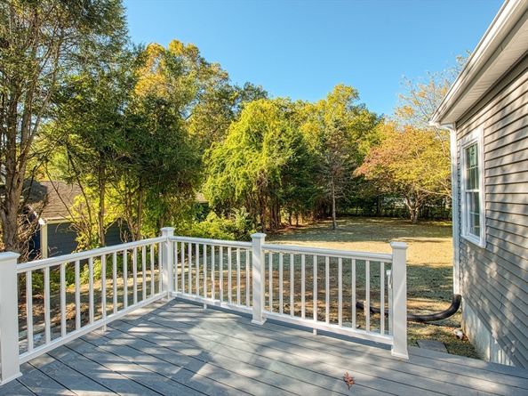 7 N Winnifred Rd, Brockton MA 02301