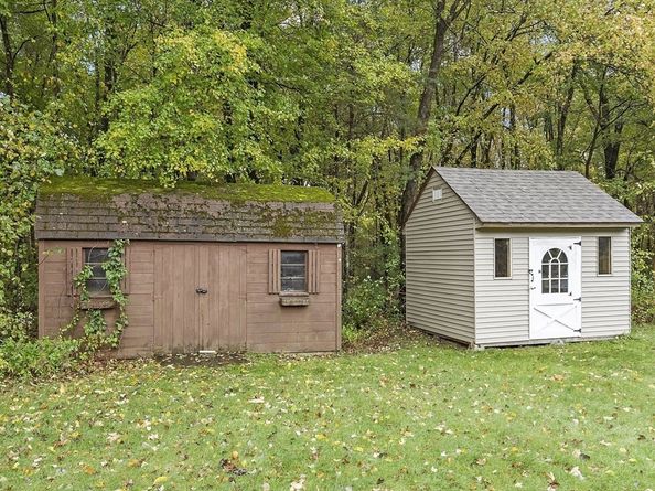 38 Ruthellen Road, Chelmsford MA 01824