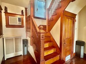 114 Lovell St, Worcester MA 01603