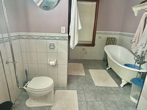 114 Lovell St, Worcester MA 01603
