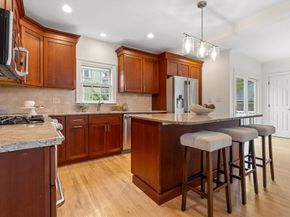 108 Warren St, Arlington MA 02474