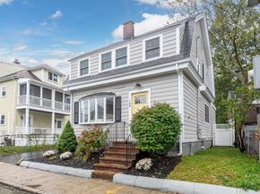 108 Warren St, Arlington MA 02474