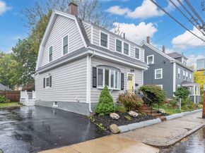 108 Warren St, Arlington MA 02474
