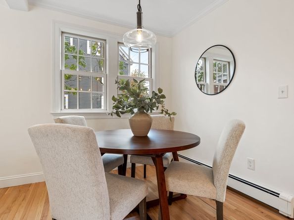 108 Warren St, Arlington MA 02474