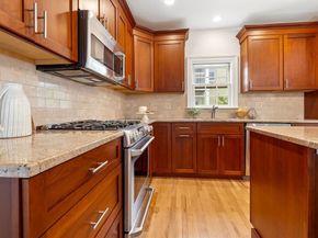 108 Warren St, Arlington MA 02474