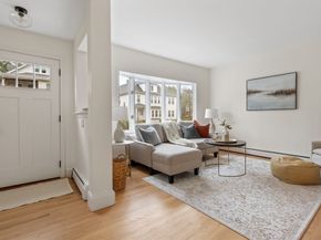 108 Warren St, Arlington MA 02474
