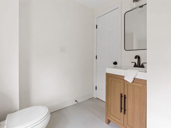 108 Warren St, Arlington MA 02474