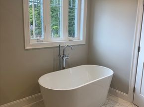 27 James Road 2, Upton MA 01568