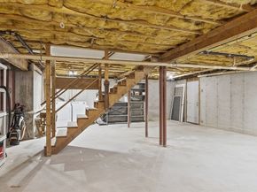 59 Santoro Rd, Worcester MA 01606