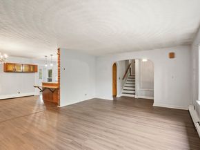 145 Loxwood Street, Worcester MA 01604