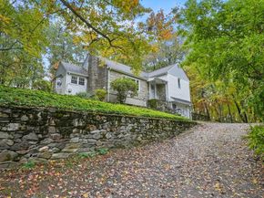 145 Loxwood Street, Worcester MA 01604