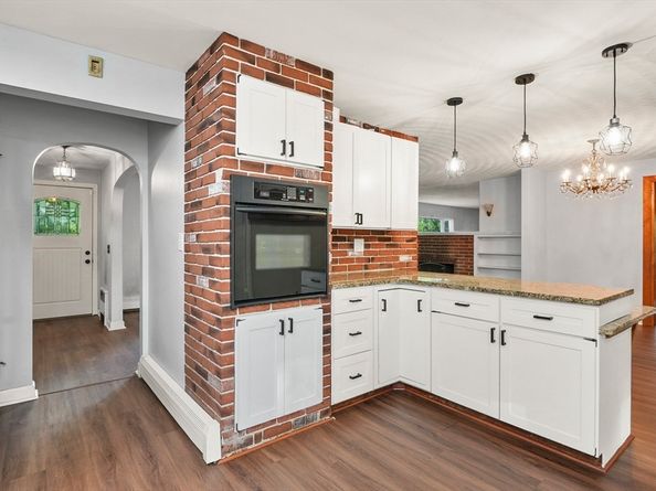 145 Loxwood Street, Worcester MA 01604