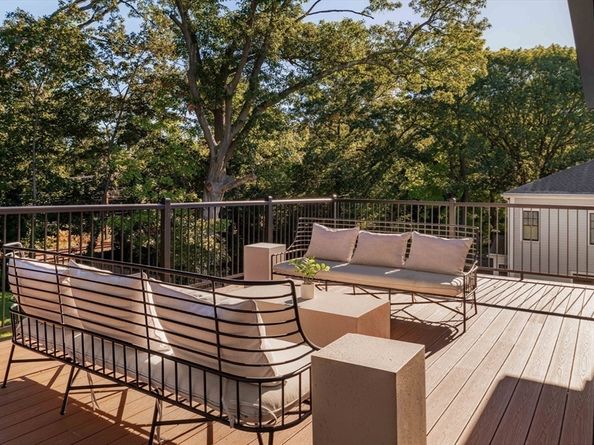 120 Stanley Rd, Newton MA 02468