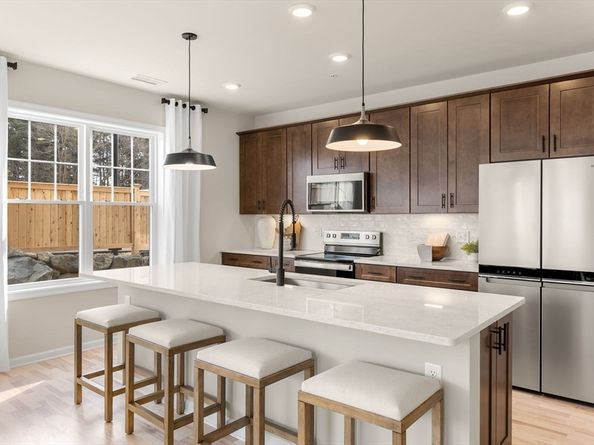 399 Neponset 412, Canton MA 02021