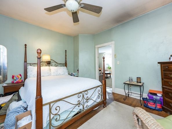 150 Harvard St, Whitman MA 02382